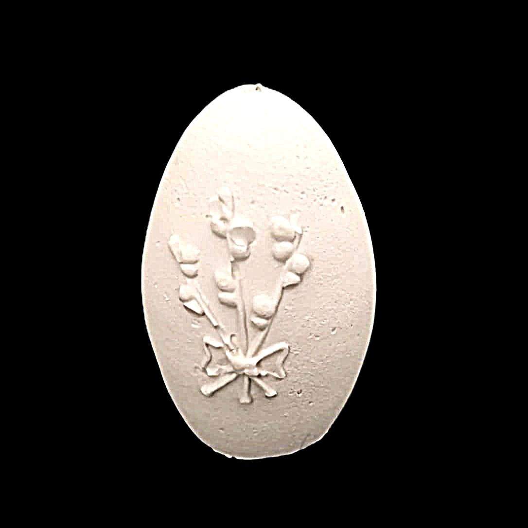 Figurka "Wielkanocna Pisanka z Baziami" 0